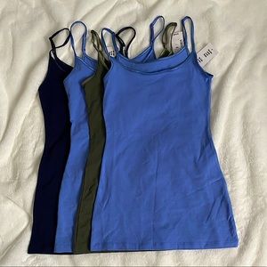 4/C$39 🎽Sleeveless Top